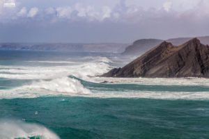 big-wave-portugal-1024x683