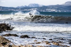 Mallorca-Surf-mediterranean-mittelmeer-wellenreiten-1024x682