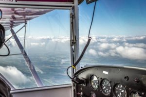 Ultraleicht-Flug-Pilot-Cockpit-950