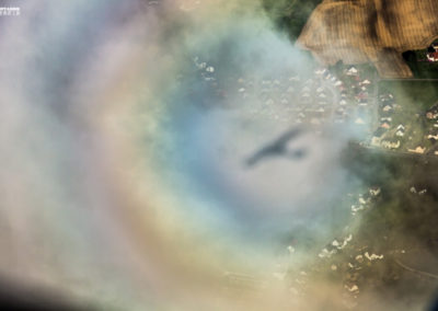 Ultraleicht-Flug-Wolken-Schatten-Rainbow-above-the-Clouds-1024x682